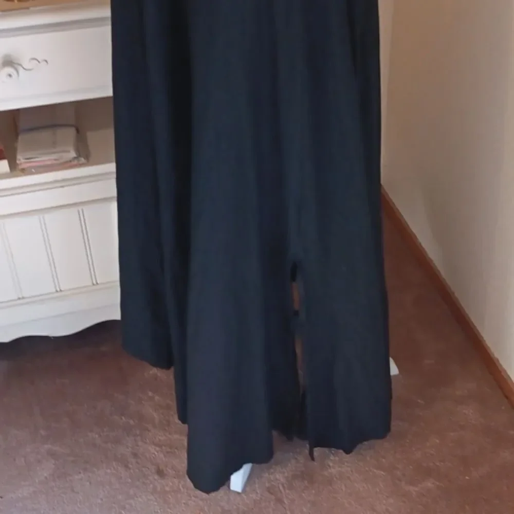City Chic Detail Maxi Dress Witchy Baddie - Picture 10 of 15